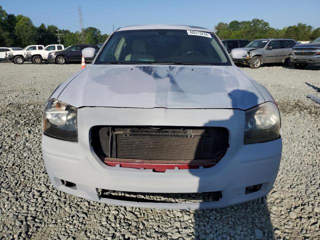 Photo 4 VIN: 2D4GV58245H669980 - DODGE MAGNUM 