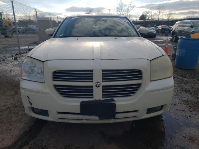 Photo 4 VIN: 2D4GZ57247H657420 - DODGE MAGNUM 