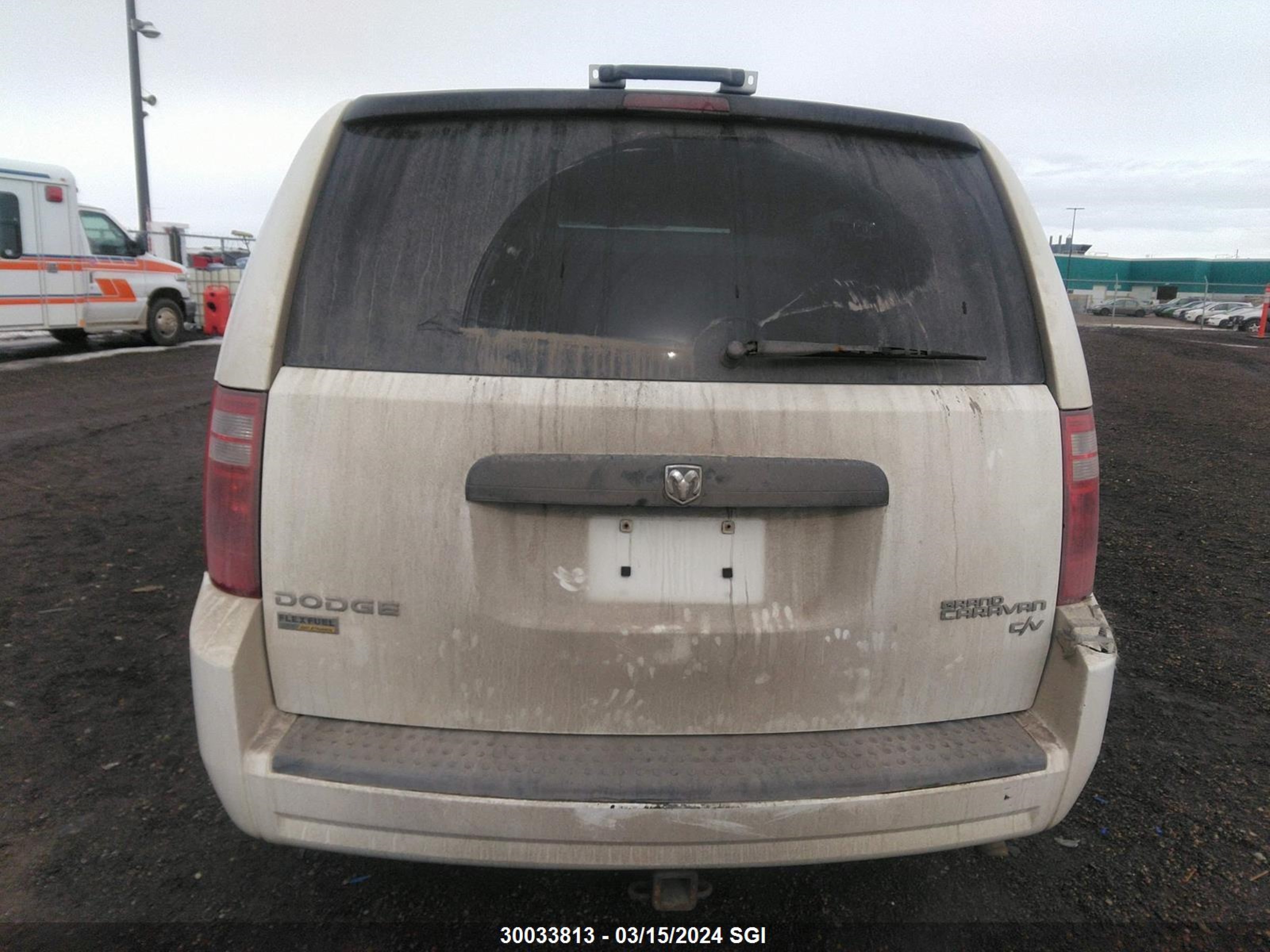 Photo 15 VIN: 2D4HN11EX9R683402 - DODGE CARAVAN 