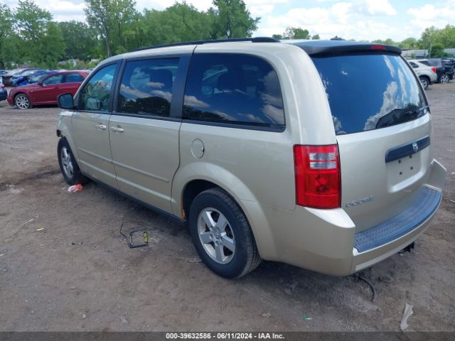 Photo 2 VIN: 2D4RN3D12AR385813 - DODGE GRAND CARAVAN 