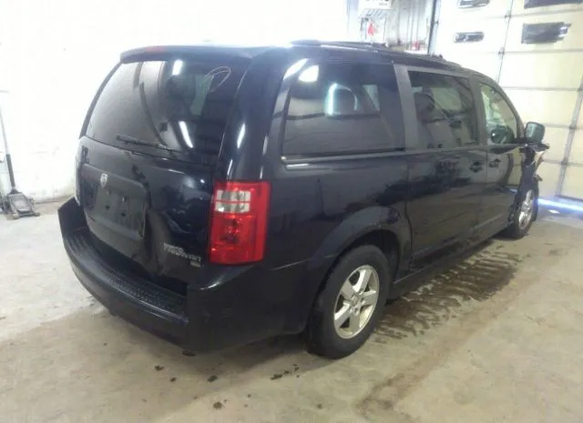 Photo 3 VIN: 2D4RN3D13AR335650 - DODGE GRAND CARAVAN 