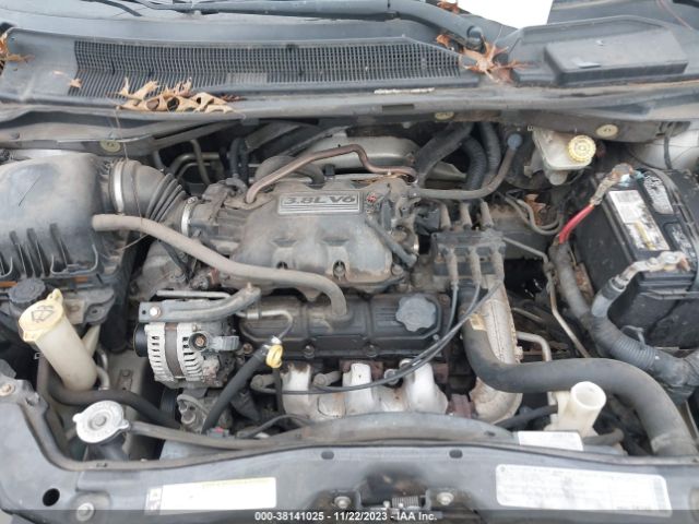 Photo 9 VIN: 2D4RN3D13AR379745 - DODGE GRAND CARAVAN 