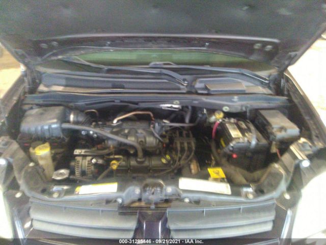 Photo 9 VIN: 2D4RN3D13AR402490 - DODGE GRAND CARAVAN 