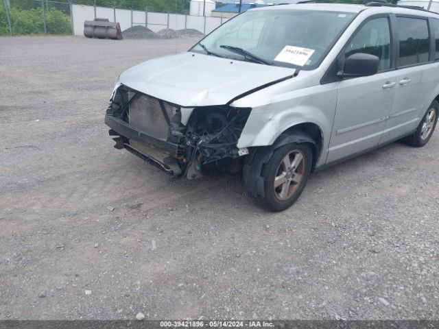 Photo 5 VIN: 2D4RN3D13AR489288 - DODGE GRAND CARAVAN 