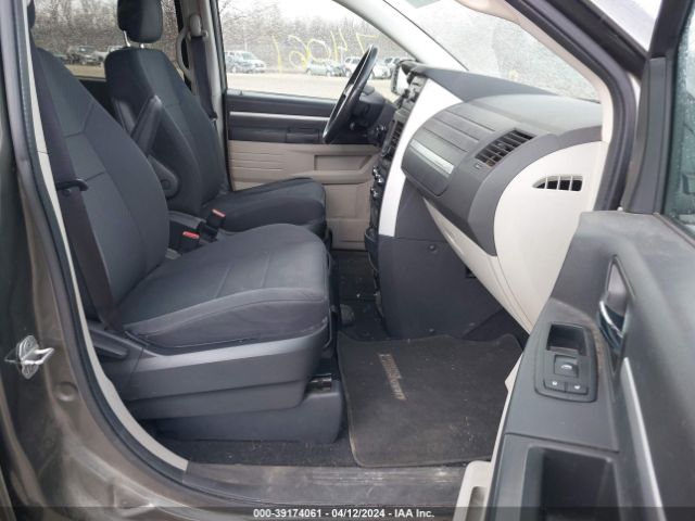 Photo 4 VIN: 2D4RN3D14AR363862 - DODGE GRAND CARAVAN 