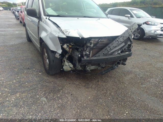 Photo 5 VIN: 2D4RN3D14AR438348 - DODGE GRAND CARAVAN 