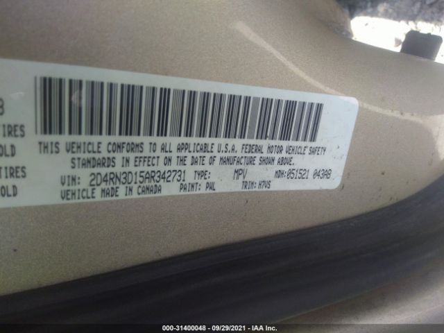 Photo 8 VIN: 2D4RN3D15AR342731 - DODGE GRAND CARAVAN 