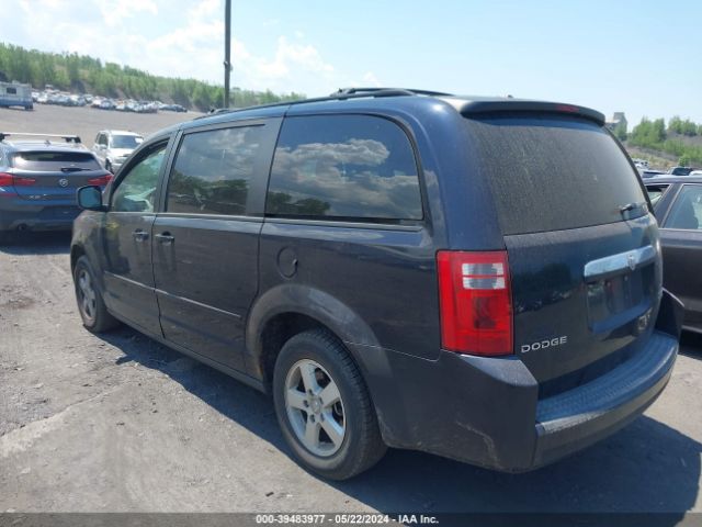 Photo 2 VIN: 2D4RN3D19AR411582 - DODGE GRAND CARAVAN 