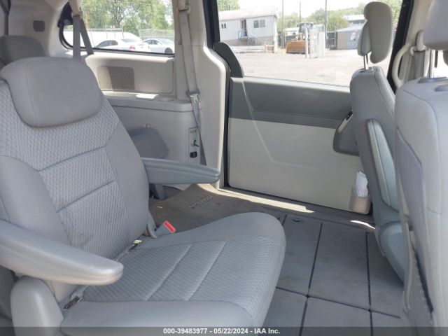 Photo 7 VIN: 2D4RN3D19AR411582 - DODGE GRAND CARAVAN 