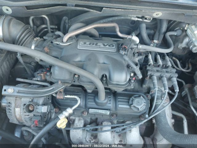 Photo 9 VIN: 2D4RN3D19AR411582 - DODGE GRAND CARAVAN 