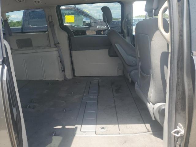 Photo 10 VIN: 2D4RN3D1XAR332714 - DODGE CARAVAN 