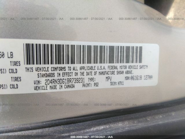 Photo 8 VIN: 2D4RN3DG1BR739231 - DODGE GRAND CARAVAN 