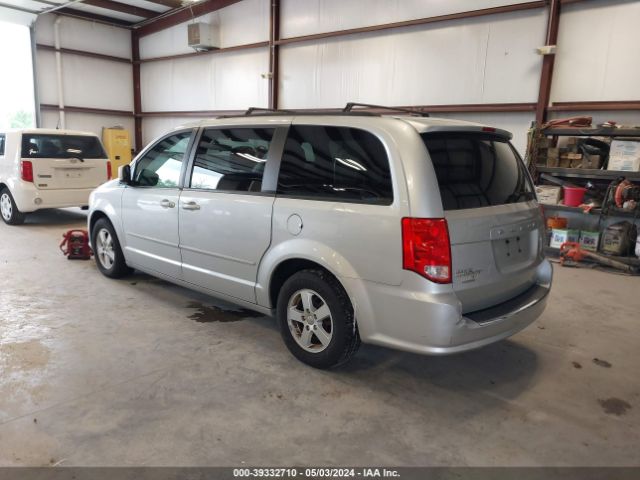 Photo 2 VIN: 2D4RN3DG2BR647576 - DODGE GRAND CARAVAN 