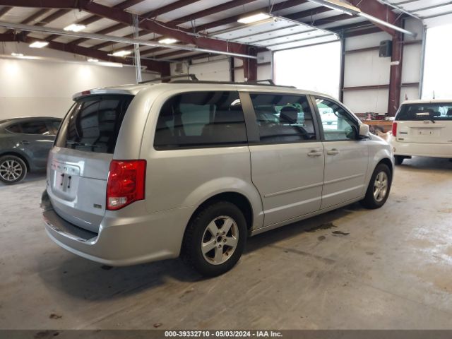 Photo 3 VIN: 2D4RN3DG2BR647576 - DODGE GRAND CARAVAN 