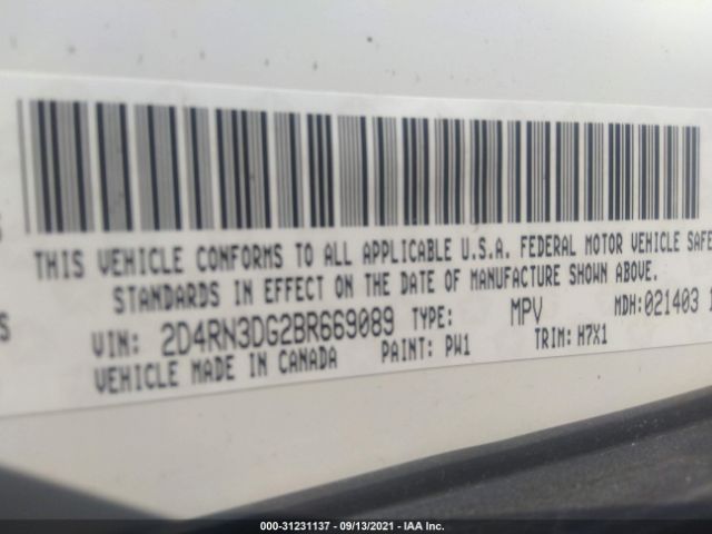 Photo 8 VIN: 2D4RN3DG2BR669089 - DODGE GRAND CARAVAN 