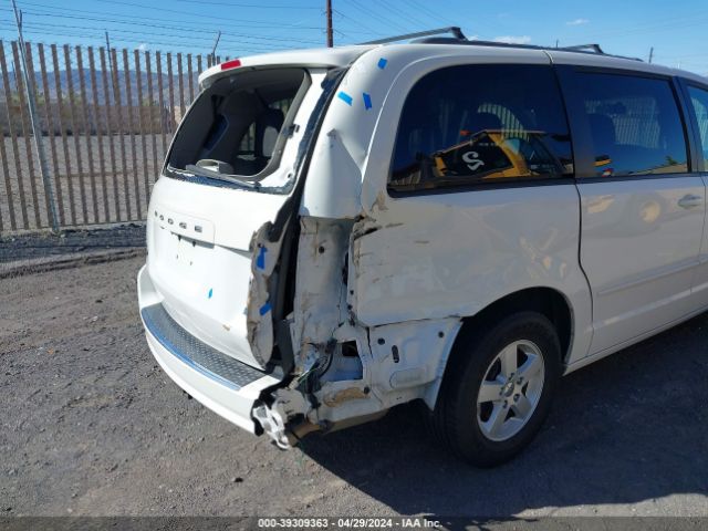 Photo 5 VIN: 2D4RN3DG2BR728819 - DODGE GRAND CARAVAN 