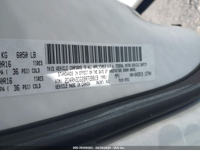 Photo 8 VIN: 2D4RN3DG2BR728819 - DODGE GRAND CARAVAN 