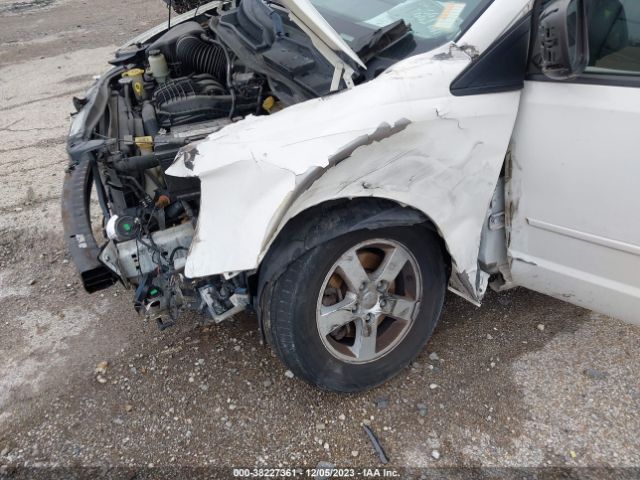 Photo 5 VIN: 2D4RN3DG5BR629508 - DODGE GRAND CARAVAN 