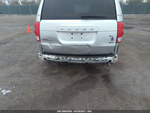 Photo 5 VIN: 2D4RN3DG6BR690186 - DODGE GRAND CARAVAN 