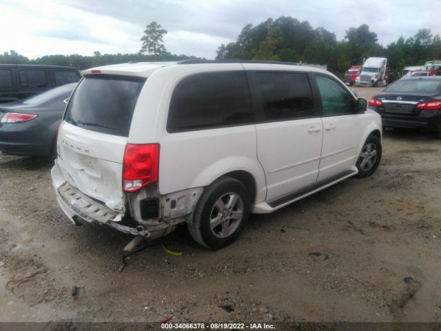 Photo 3 VIN: 2D4RN3DG7BR611687 - DODGE GRAND CARAVAN 