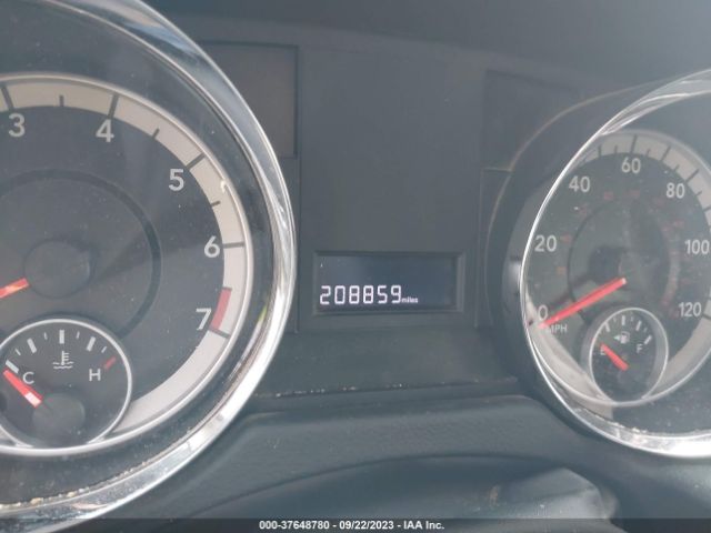 Photo 6 VIN: 2D4RN3DG7BR625086 - DODGE GRAND CARAVAN 