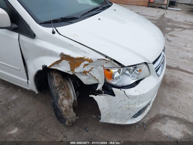 Photo 5 VIN: 2D4RN3DG7BR640199 - DODGE GRAND CARAVAN 