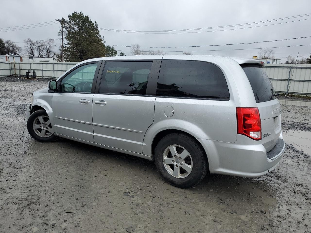 Photo 1 VIN: 2D4RN3DG7BR657231 - DODGE CARAVAN 