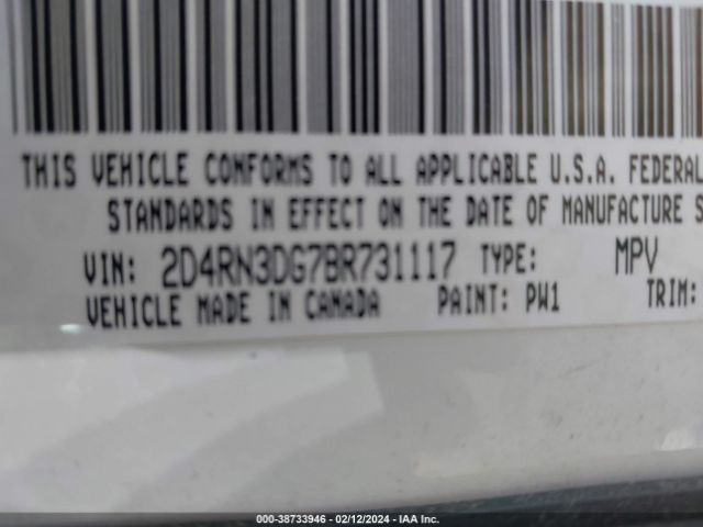 Photo 8 VIN: 2D4RN3DG7BR731117 - DODGE GRAND CARAVAN 