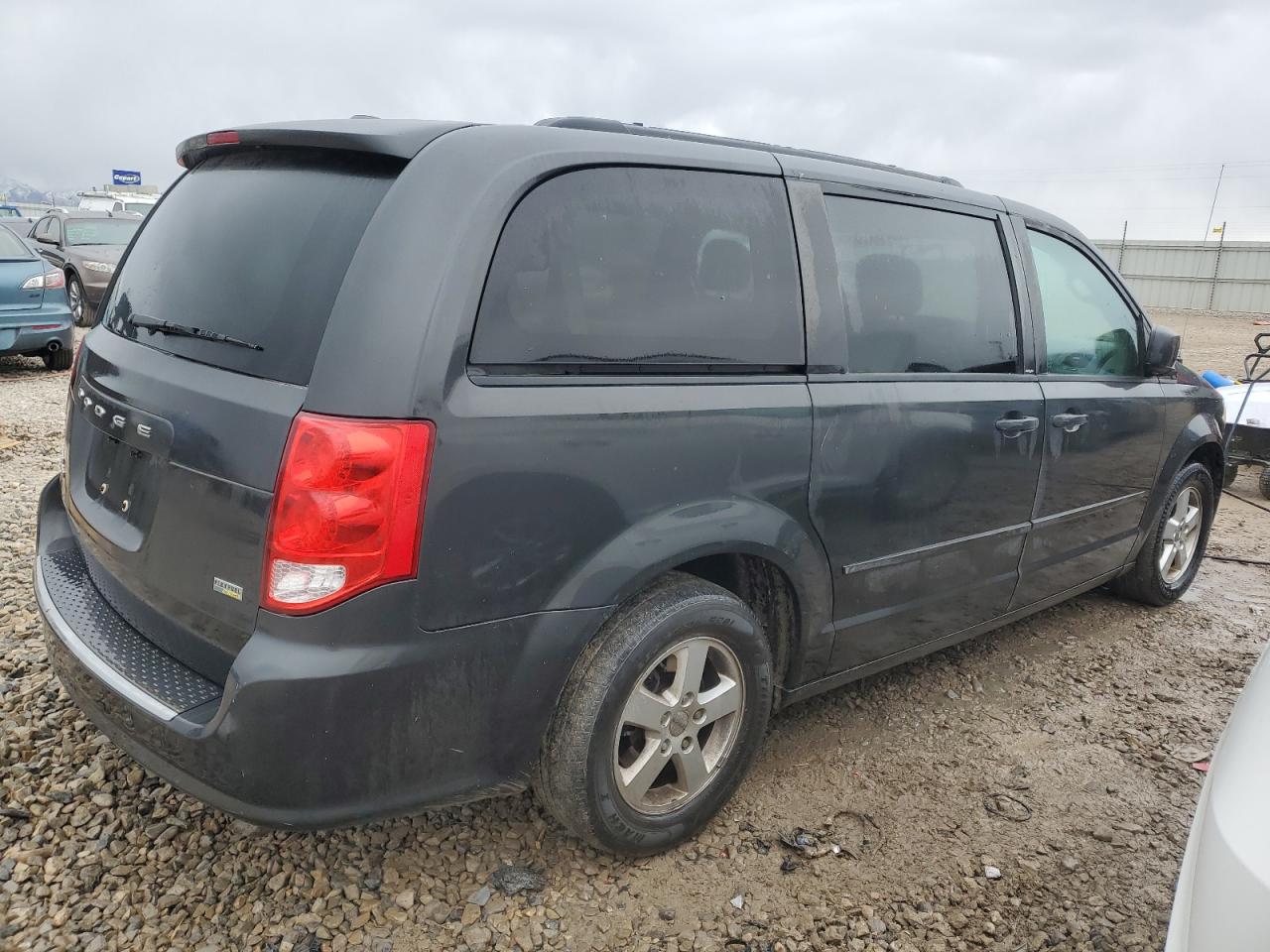 Photo 2 VIN: 2D4RN3DG7BR754798 - DODGE CARAVAN 