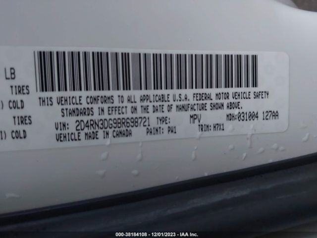 Photo 8 VIN: 2D4RN3DG9BR698721 - DODGE GRAND CARAVAN 