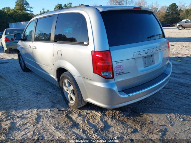 Photo 2 VIN: 2D4RN3DG9BR738957 - DODGE GRAND CARAVAN 