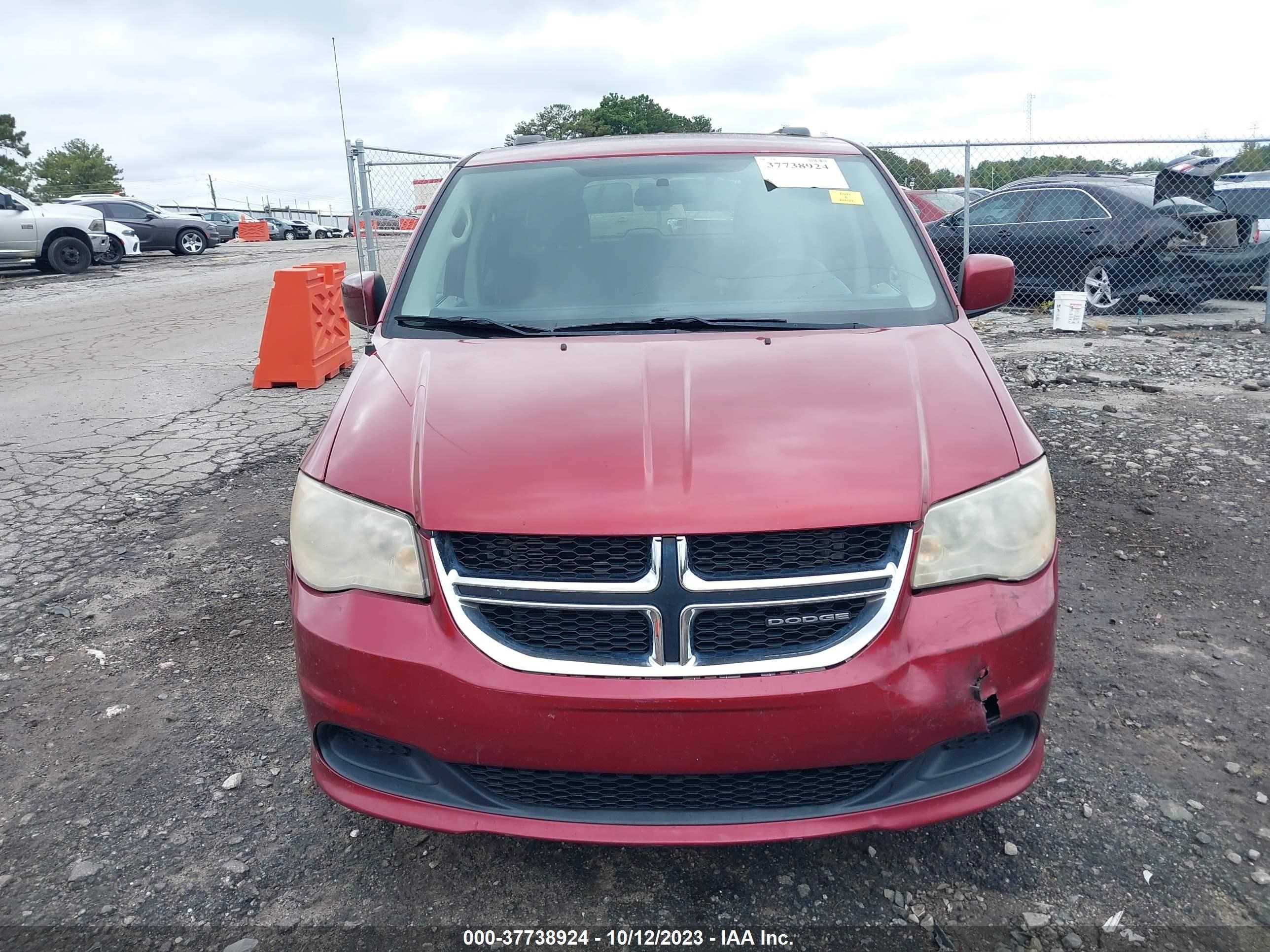 Photo 11 VIN: 2D4RN3DG9BR743298 - DODGE CARAVAN 