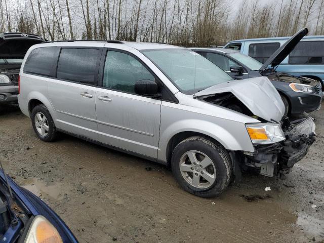 Photo 3 VIN: 2D4RN4DE0AR139982 - DODGE CARAVAN 