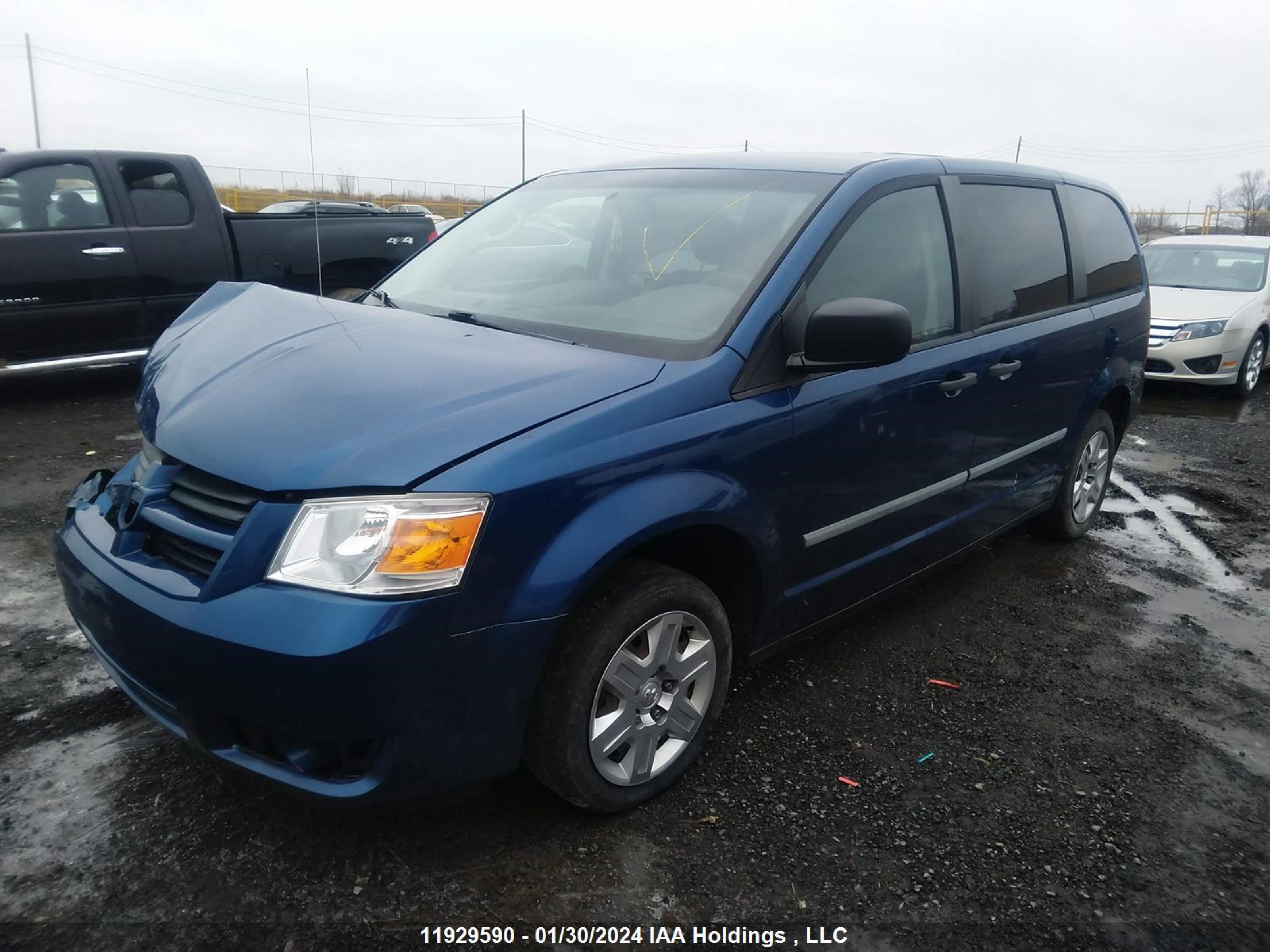 Photo 1 VIN: 2D4RN4DE0AR173520 - DODGE CARAVAN 