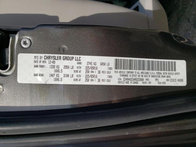 Photo 12 VIN: 2D4RN4DE0AR222800 - DODGE CARAVAN 