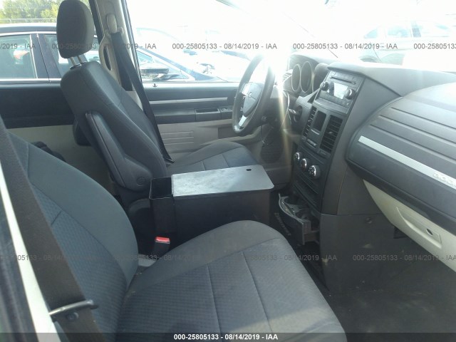 Photo 4 VIN: 2D4RN4DE0AR237877 - DODGE GRAND CARAVAN 