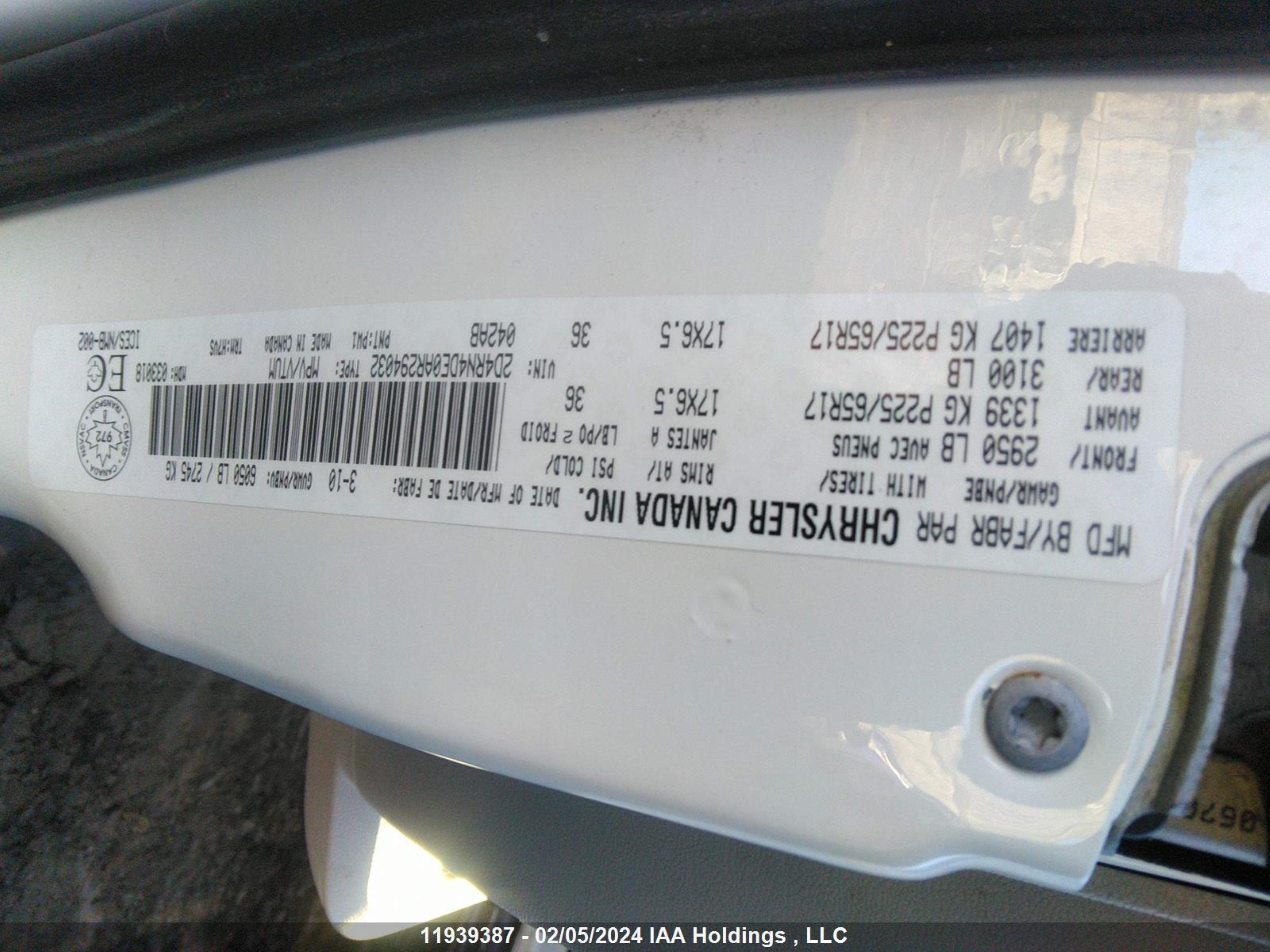 Photo 15 VIN: 2D4RN4DE0AR294032 - DODGE CARAVAN 