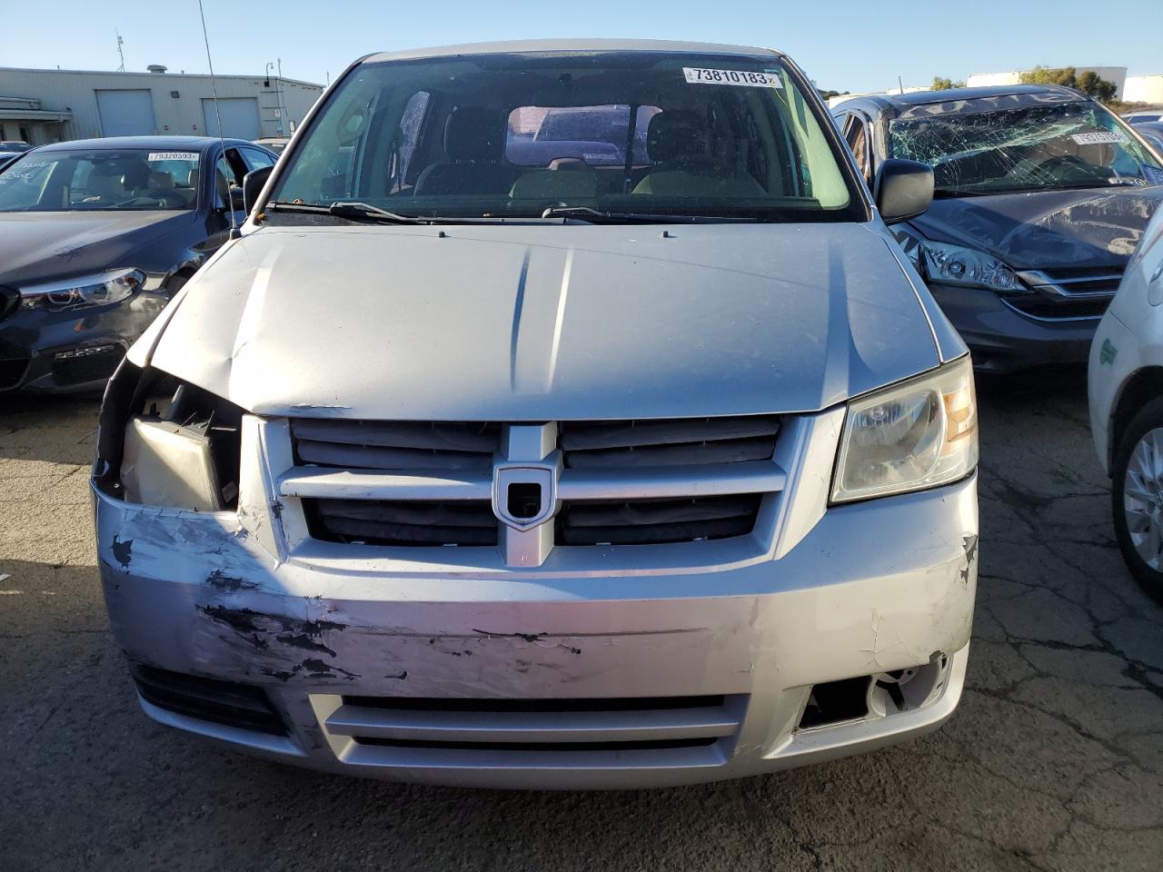 Photo 4 VIN: 2D4RN4DE0AR379839 - DODGE CARAVAN 