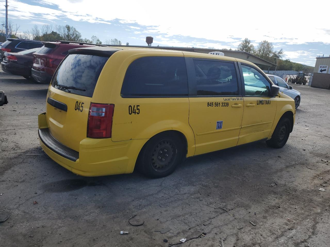 Photo 2 VIN: 2D4RN4DE0AR439344 - DODGE CARAVAN 