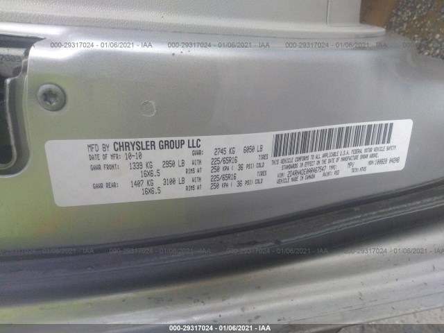 Photo 8 VIN: 2D4RN4DE0AR467547 - DODGE GRAND CARAVAN 