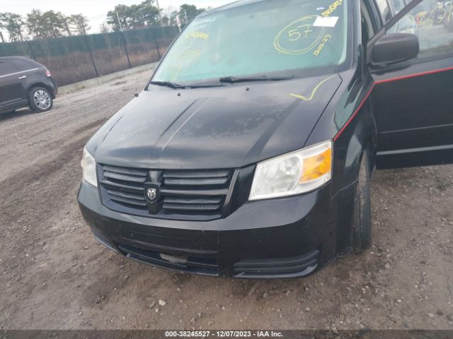 Photo 5 VIN: 2D4RN4DE1AR164700 - DODGE GRAND CARAVAN 