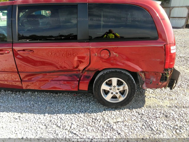 Photo 5 VIN: 2D4RN4DE1AR231621 - DODGE GRAND CARAVAN 