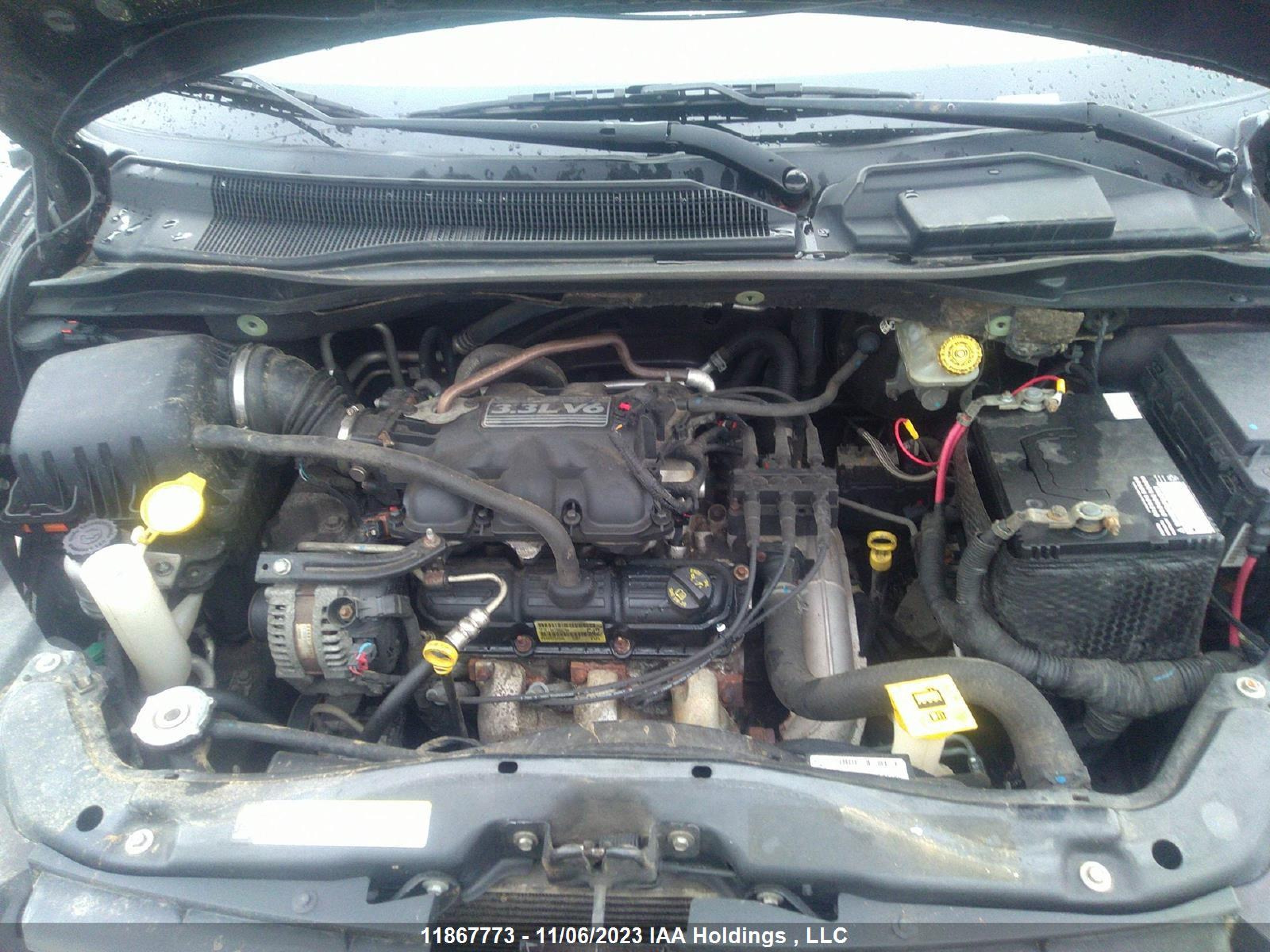 Photo 9 VIN: 2D4RN4DE2AR211846 - DODGE CARAVAN 