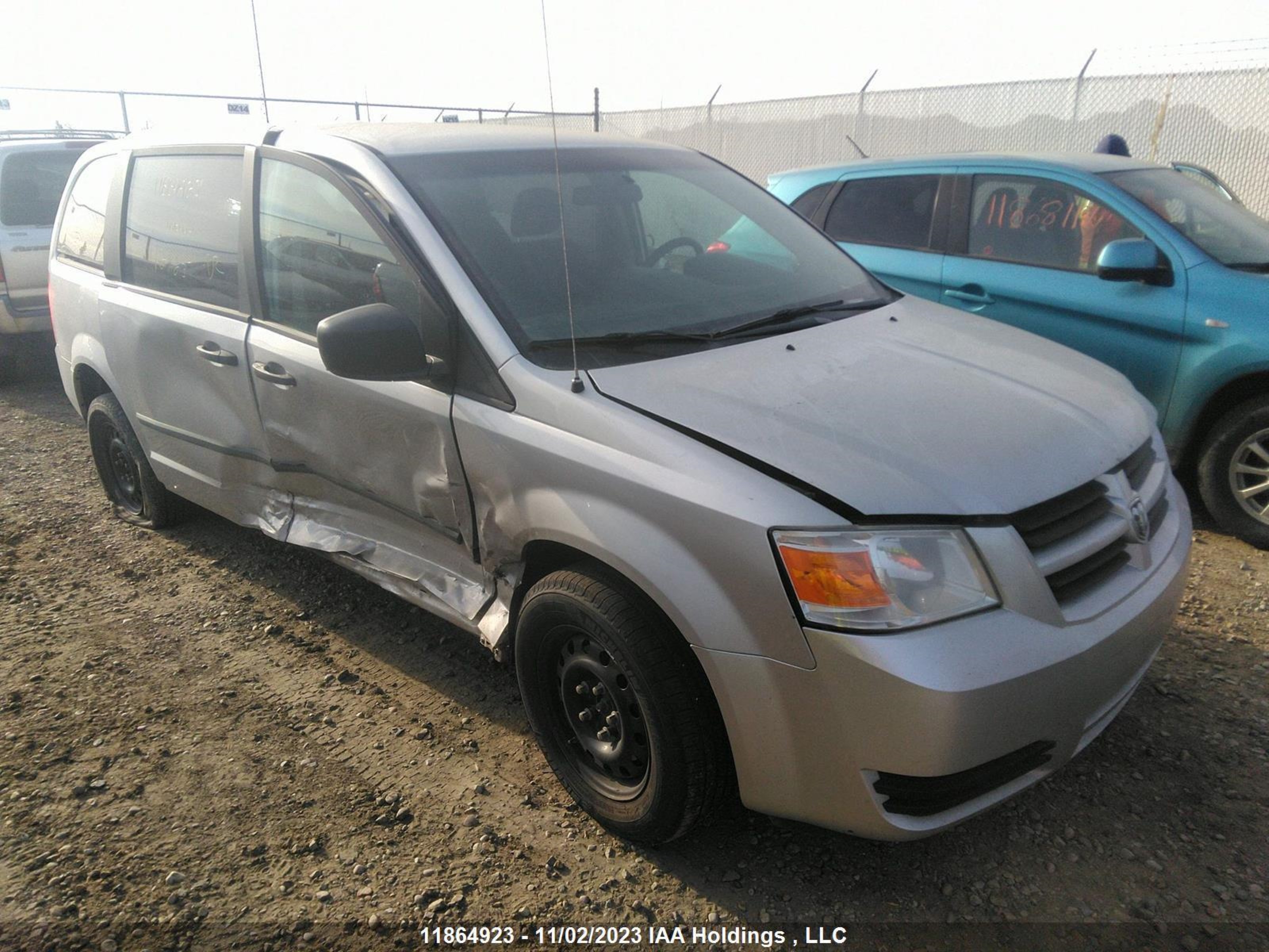 Photo 0 VIN: 2D4RN4DE2AR226301 - DODGE CARAVAN 