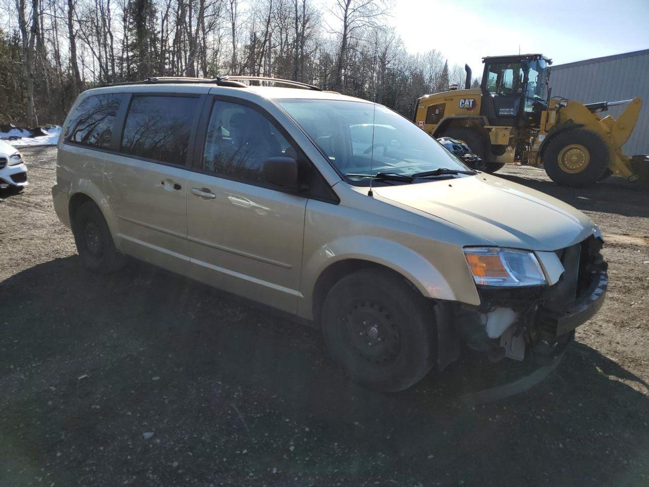 Photo 3 VIN: 2D4RN4DE2AR275997 - DODGE CARAVAN 