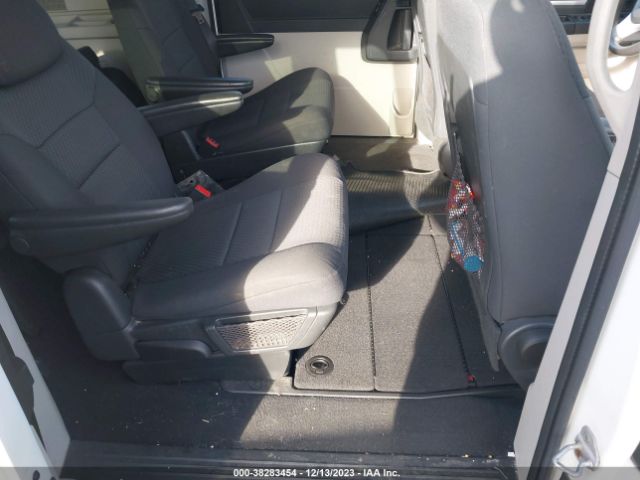 Photo 7 VIN: 2D4RN4DE2AR343215 - DODGE GRAND CARAVAN 