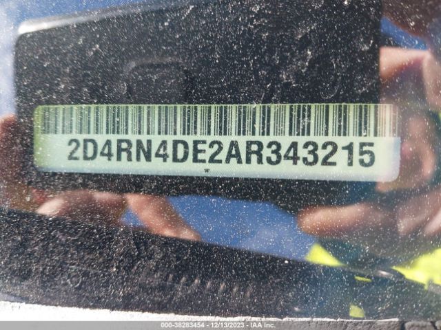 Photo 8 VIN: 2D4RN4DE2AR343215 - DODGE GRAND CARAVAN 