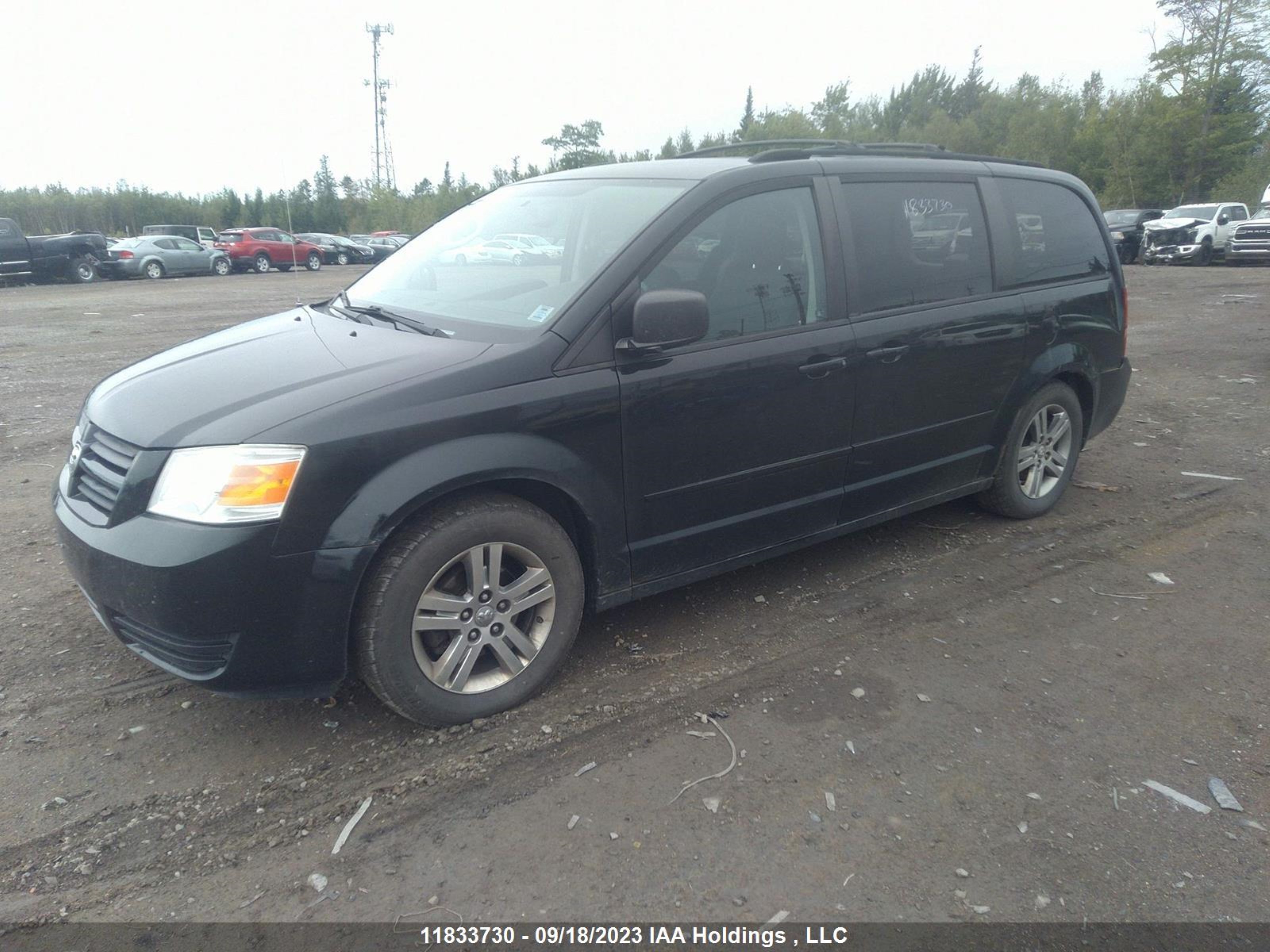 Photo 1 VIN: 2D4RN4DE2AR362086 - DODGE CARAVAN 