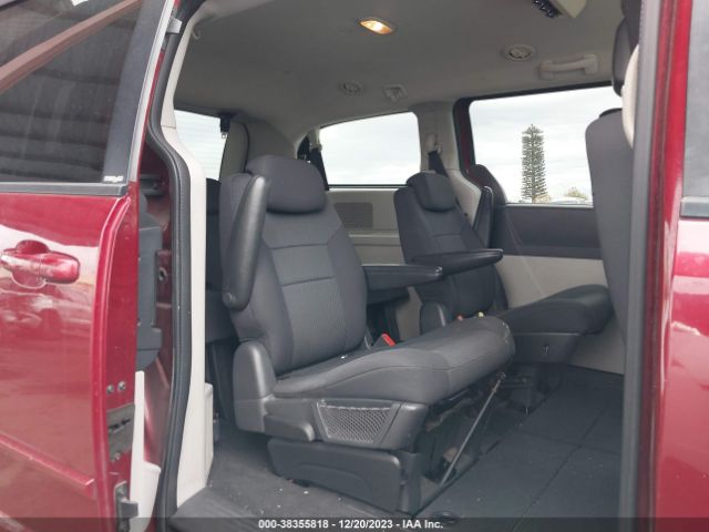 Photo 7 VIN: 2D4RN4DE2AR381978 - DODGE GRAND CARAVAN 