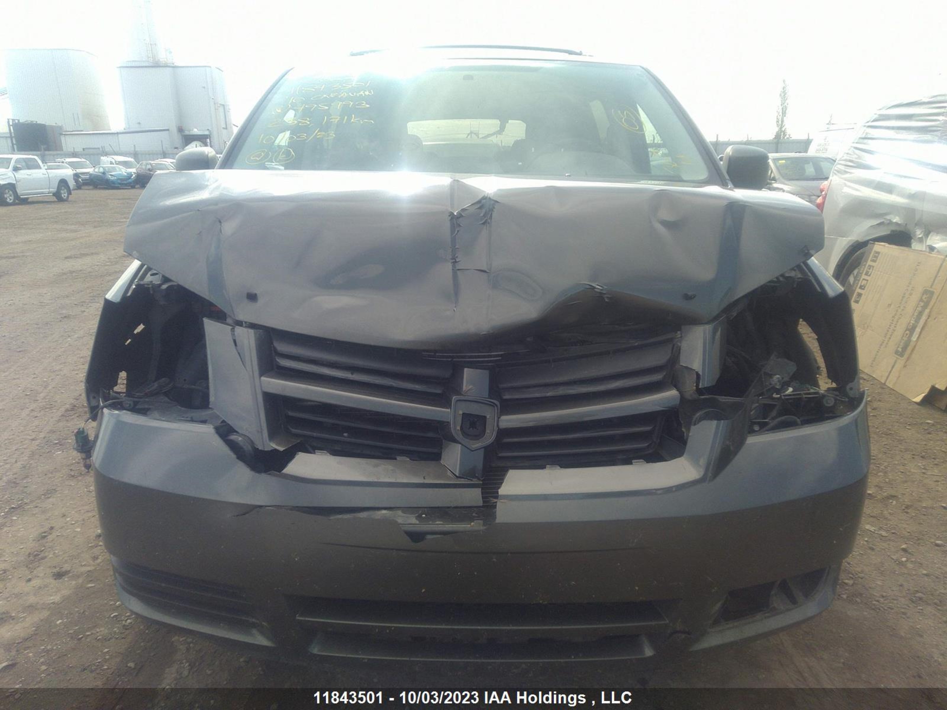 Photo 5 VIN: 2D4RN4DE2AR465993 - DODGE CARAVAN 